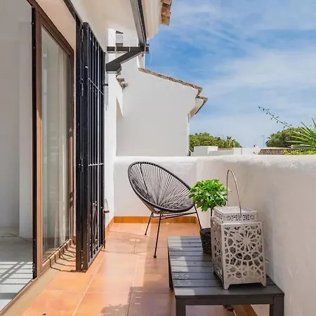 Marina Puerto Banus By Hostlovers Marbella